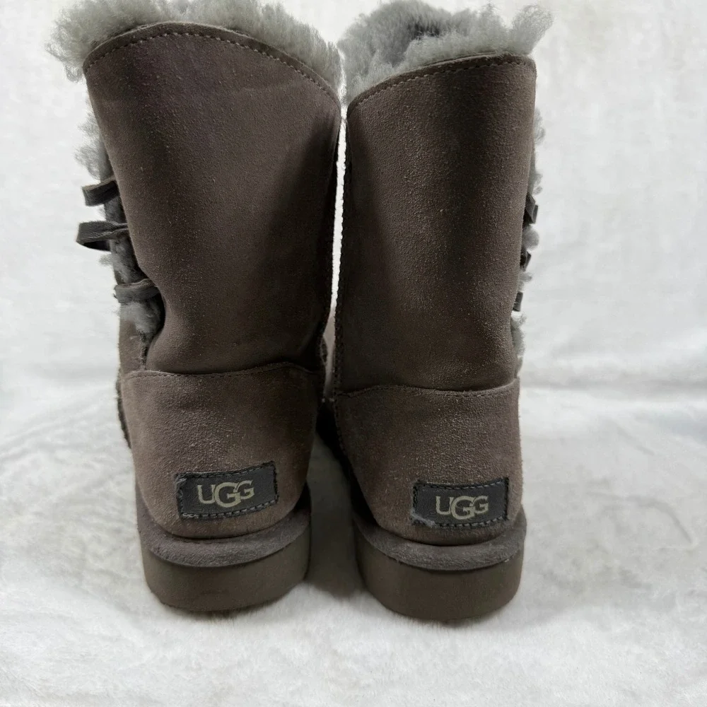 UGG Gita Grey Suede Shearling Lace Up Boots 1018629 Womens Size 6